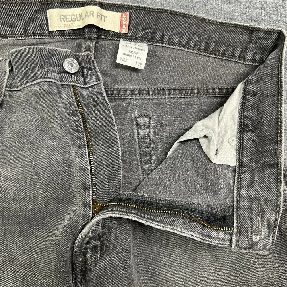 Levi's 505 Jeans Faded Black Denim Regular‎ Fit Straight Classic 34X29.5 - Flaws
